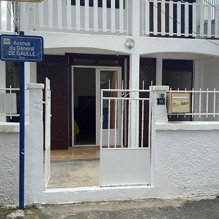 Appartement à proximité de la plage du bourg ! Sainte-Anne  Exterior foto